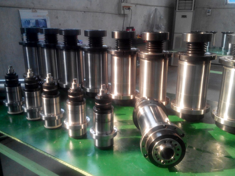 數(shù)控加工中心主軸為何能轉(zhuǎn)能定位？